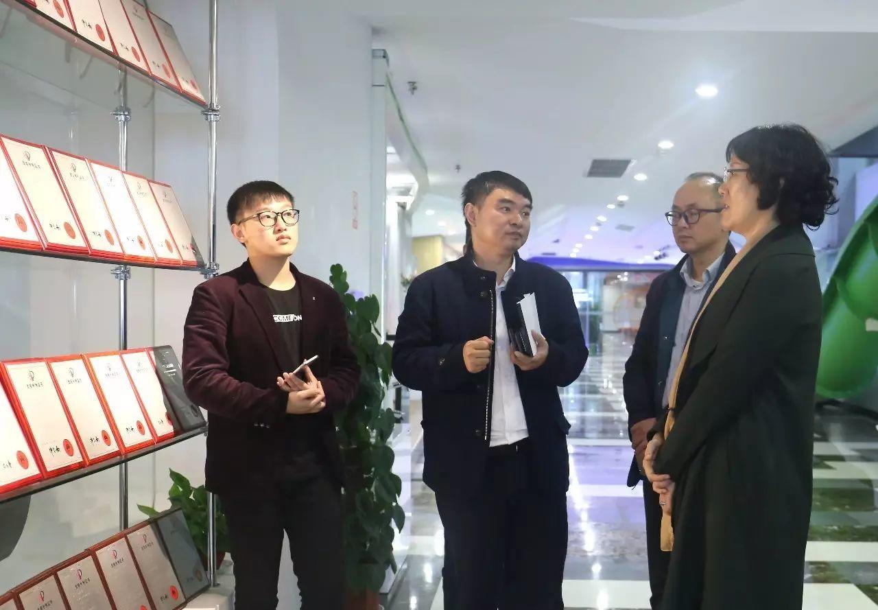 中国电信江苏公司副总经理一行来访Wulian