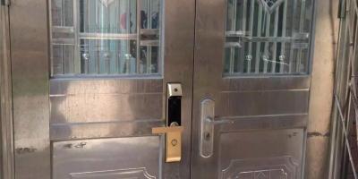 怎样使用防盗门更安全？门被反锁了怎么办？